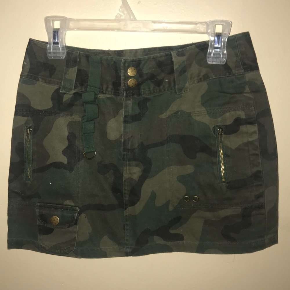 Camo Print Mini Skirt | Size Small